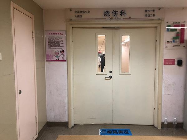 張家口燃爆事故24小時:父子一起開貨車,兒子逃生父親遇難