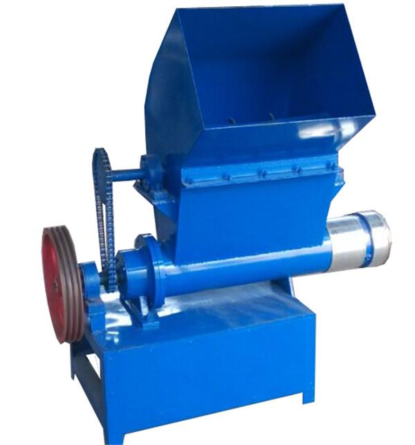 工序簡單易操作,設備占地面積小，能耗低，產量高，投資小，1人即可操作。