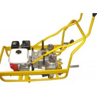 內(nèi)燃機動螺栓扳手