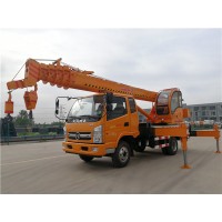 小型吊車、濟(jì)寧通達(dá)、汽車吊價(jià)格廠家批發(fā)