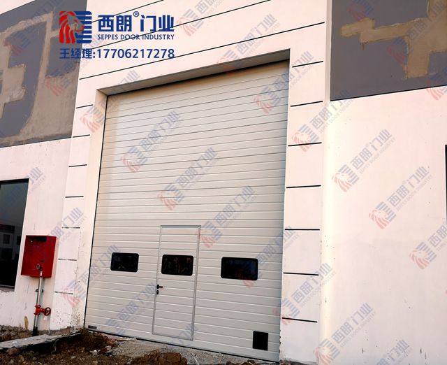 杭州聯(lián)合動力站房工業(yè)提升門