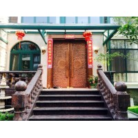 讓歐華尊邸鑄鋁門裝點您的別墅