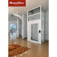 樓梯中間的小電梯，四面觀光時尚美觀