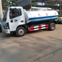 國(guó)六環(huán)衛(wèi)5立方吸糞車(chē)小型抽糞車(chē)山東廠(chǎng)家報(bào)價(jià)表