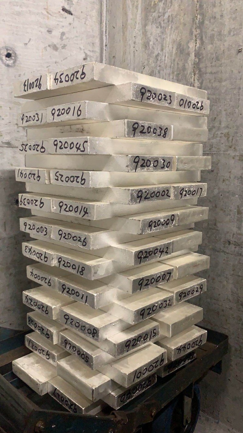 國標(biāo)一號銀板7