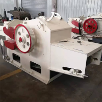 213型鼓式削片機(jī)竹木切片機(jī)廢舊木板回收粉碎機(jī)自動進(jìn)料產(chǎn)量大
